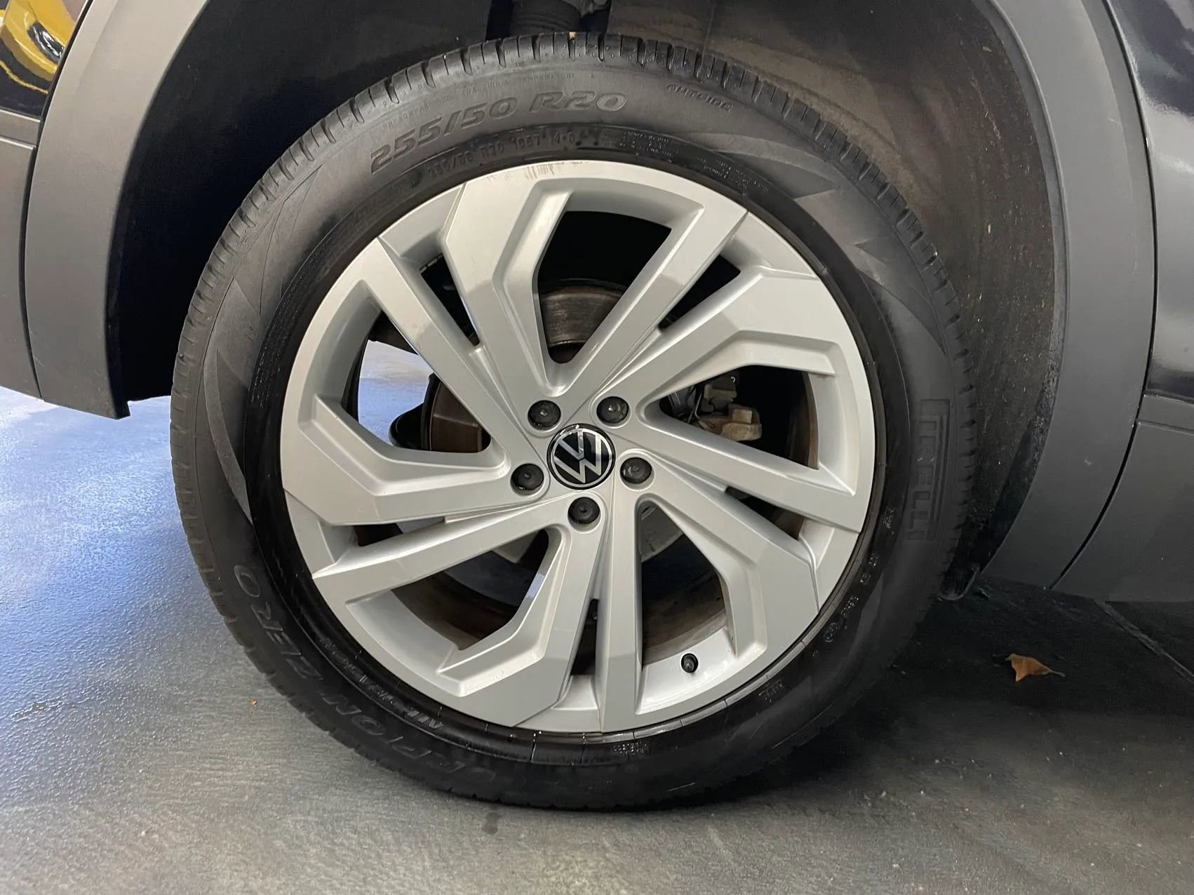 Used 2021 Volkswagen Atlas SE w/ Panoramic Sunroof Package image 16