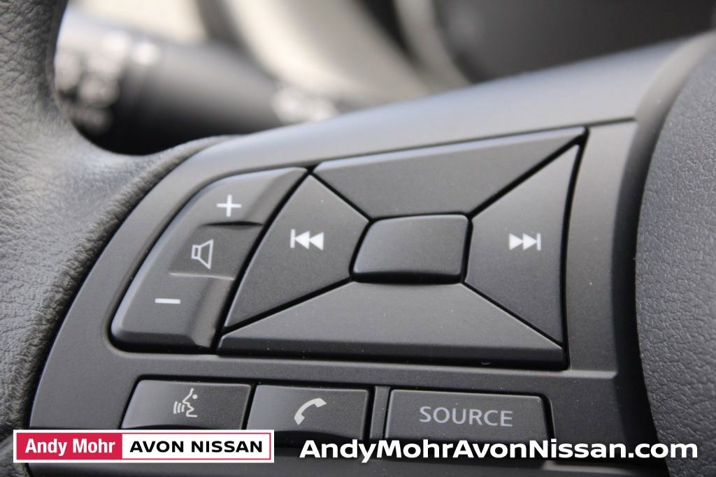 New 2025 Nissan Kicks Play S image 16