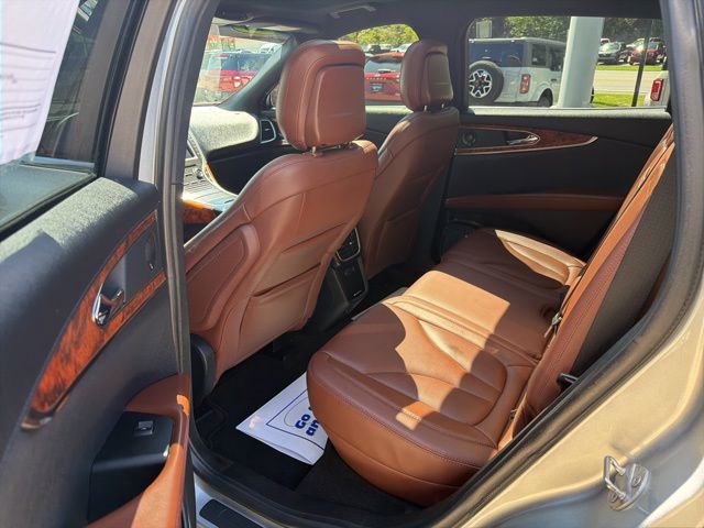 Used 2020 Lincoln Nautilus Reserve w/ Equipment Group 201A AWD/4WD image 11