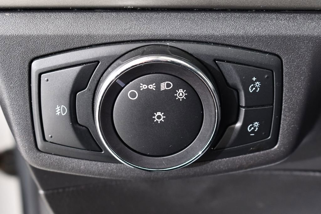 Used 2014 Ford Fusion SE w/ Equipment Group 202A FWD image 29