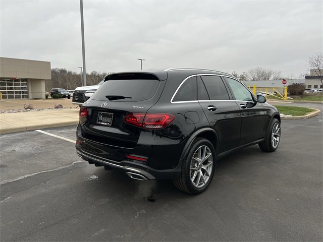 Used 2022 Mercedes-Benz GLC 300 4MATIC image 3