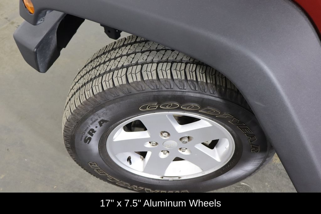 Used 2012 Jeep Wrangler Unlimited Sport AWD/4WD image 32