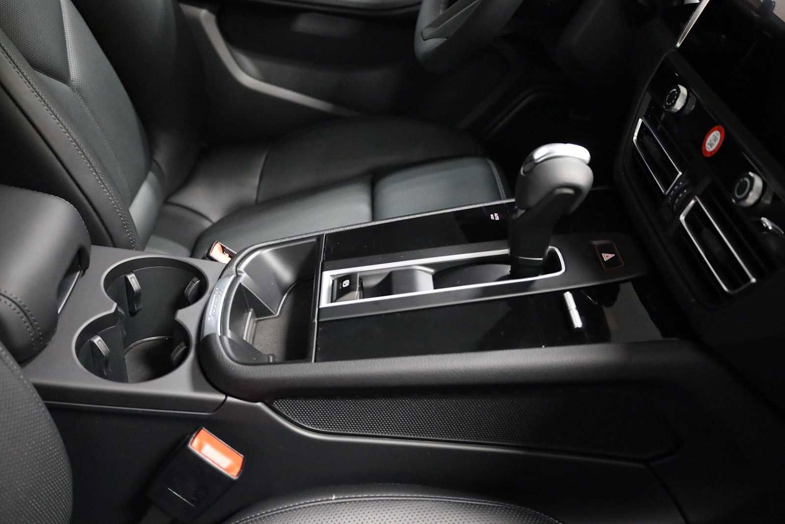 New 2026 Porsche Macan S image 21