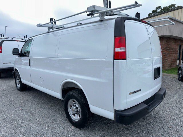 Used 2025 Chevrolet Express 2500 w/ Driver Convenience Package RWD image 9