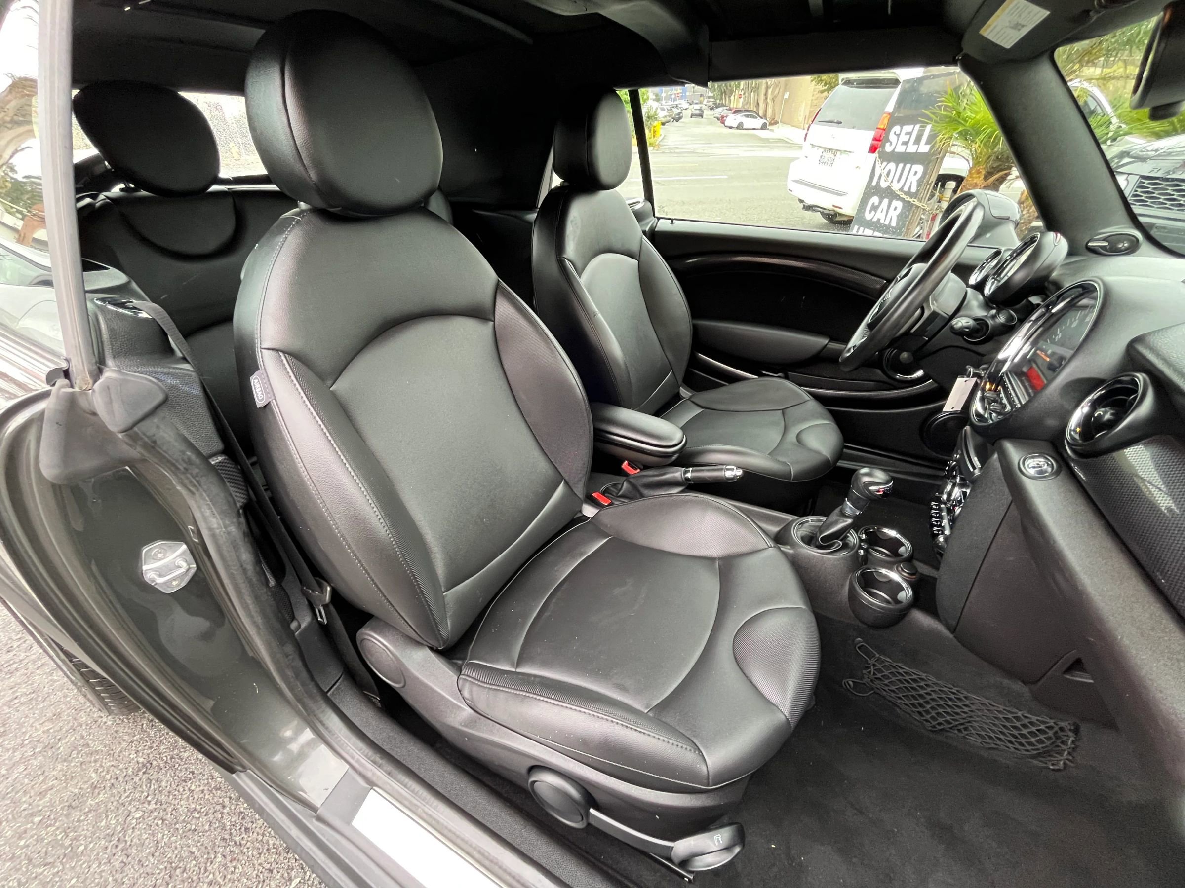 Used 2015 MINI Cooper S image 10