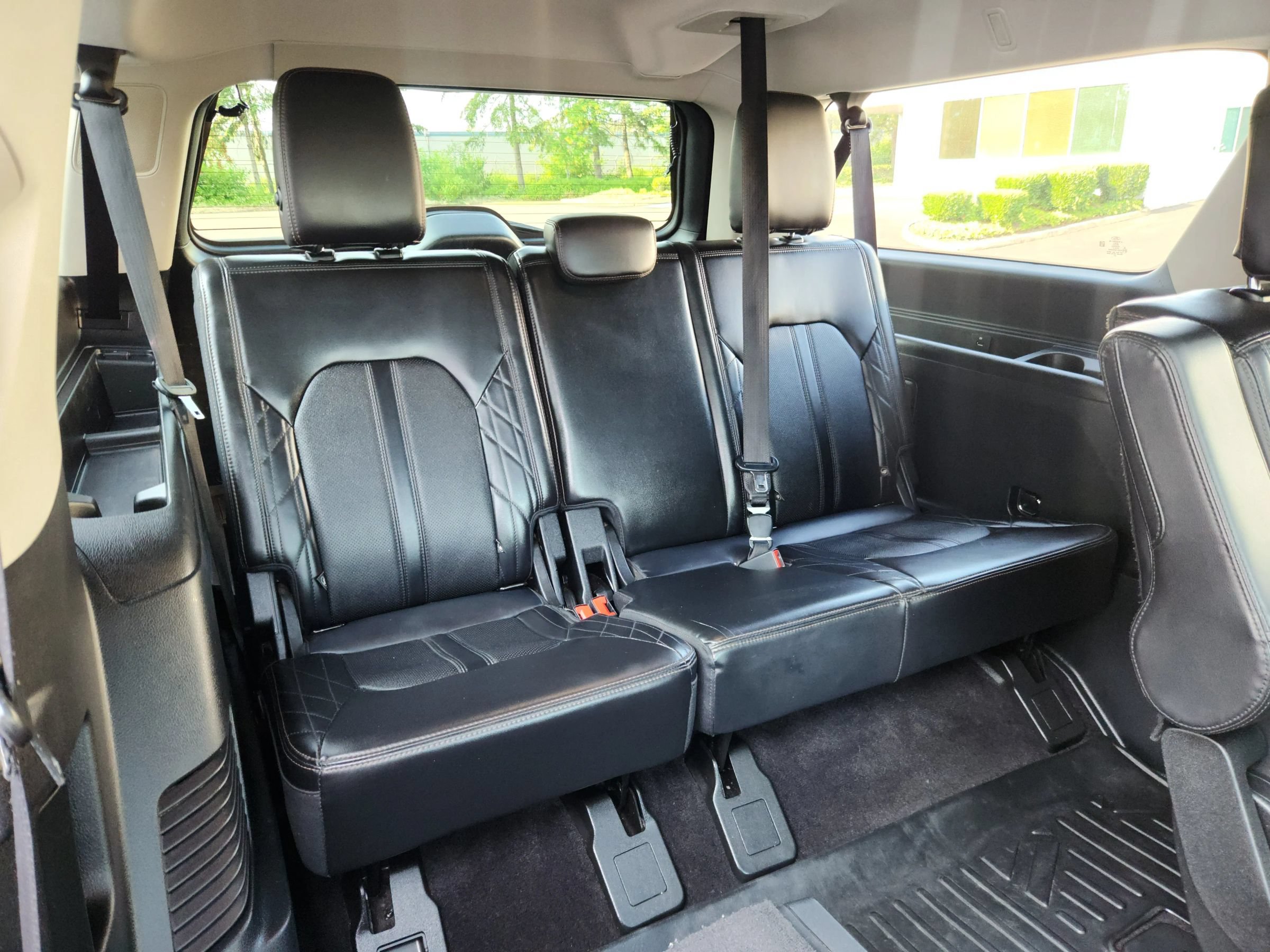 Used 2021 Ford Expedition Max Platinum AWD/4WD image 23