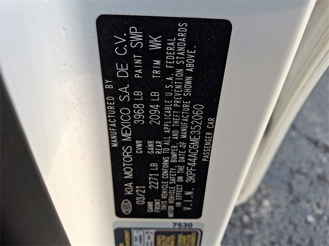 Certified 2021 Kia Forte GT image 27