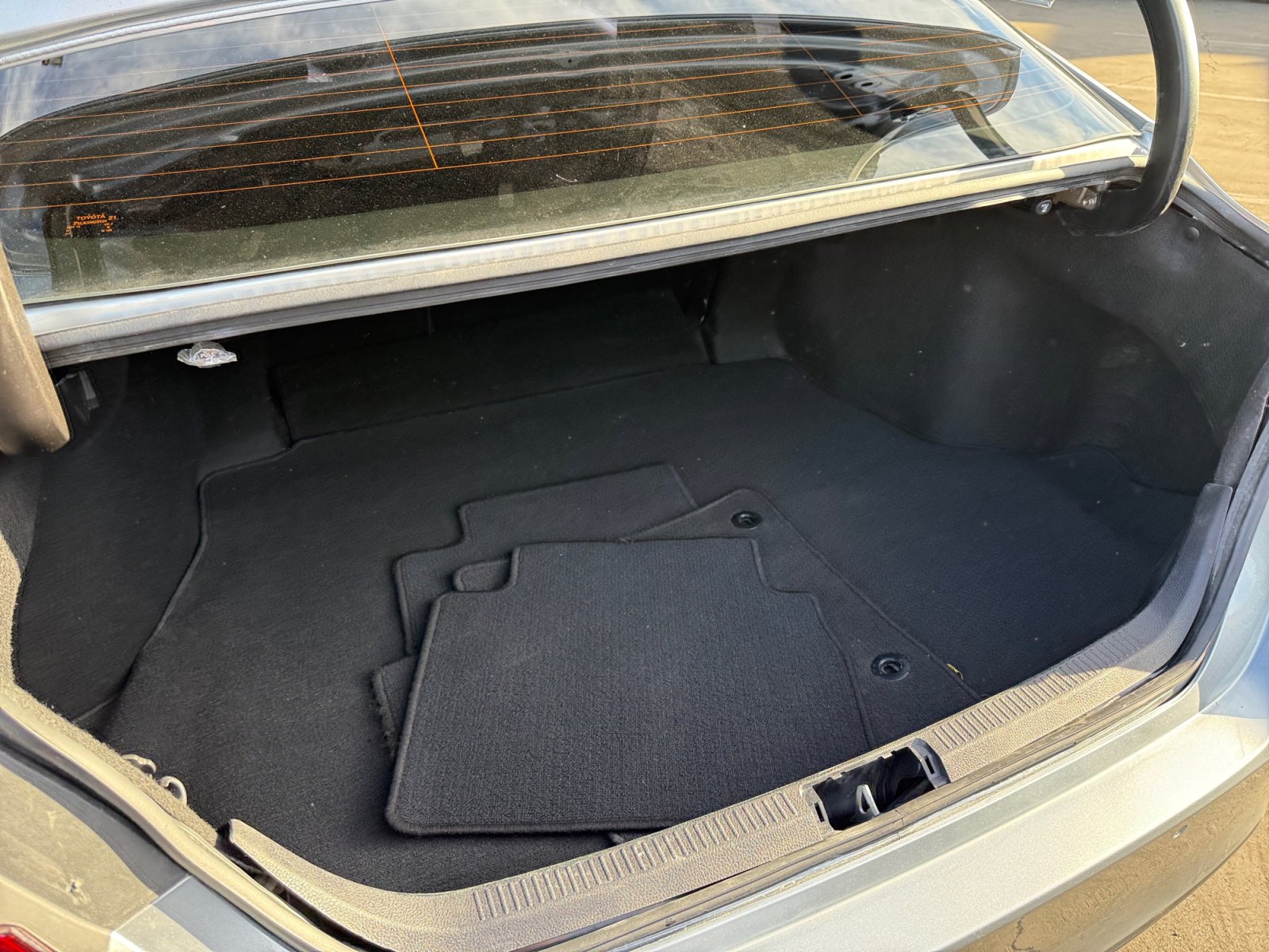 Used 2020 Toyota Camry XLE image 21