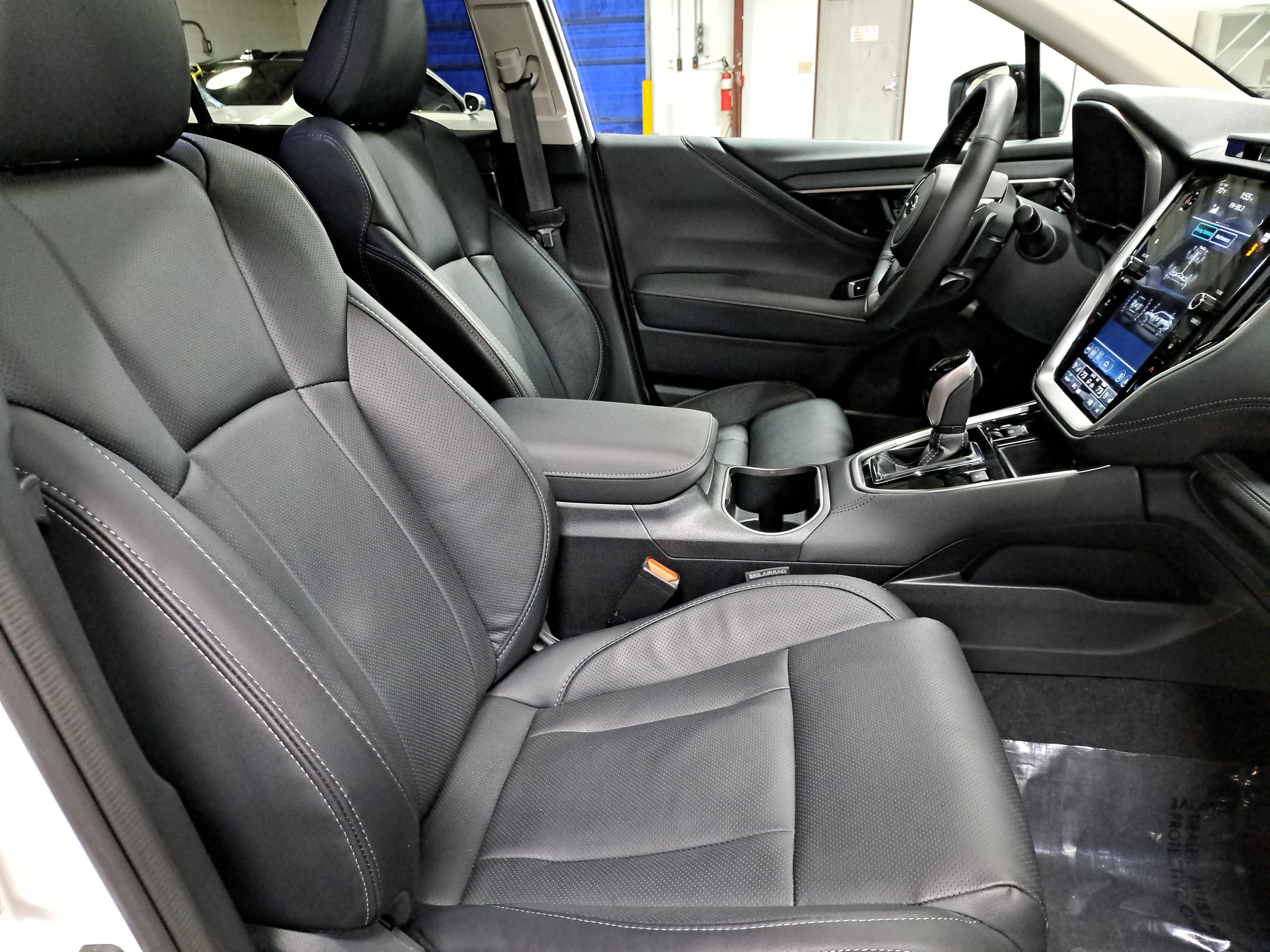 Used 2025 Subaru Outback Touring XT w/ Popular Package #2 AWD/4WD image 10