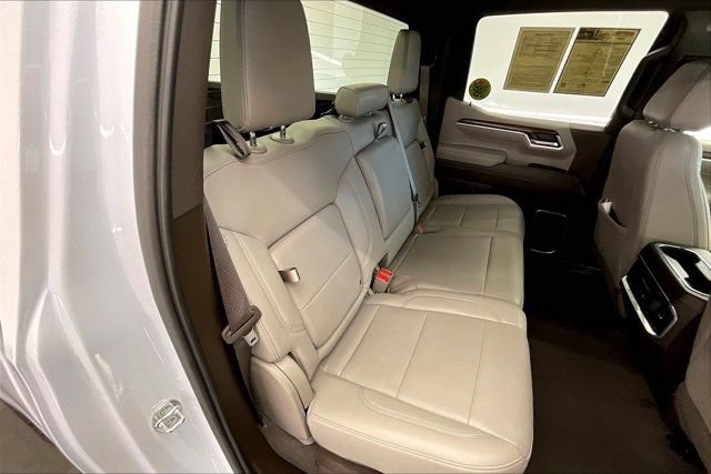Used 2026 GMC Sierra 1500 SLT w/ SLT Premium Package AWD/4WD image 18