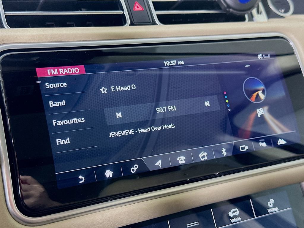 Used 2021 Land Rover Range Rover Westminster Edition image 31