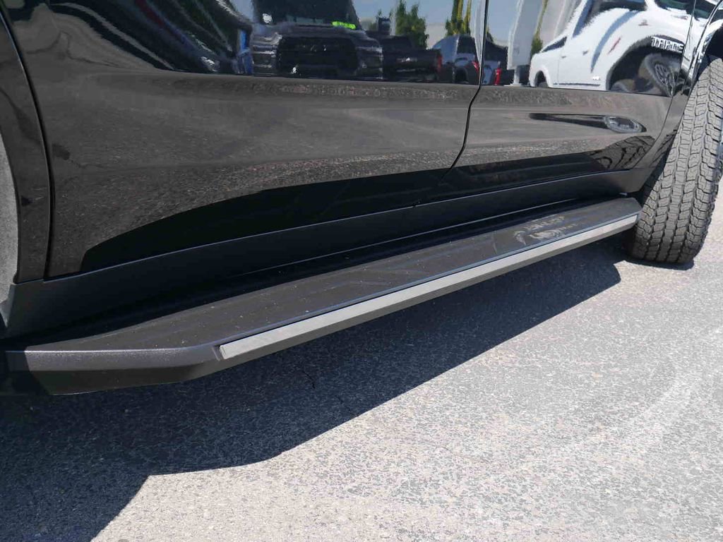 Used 2022 Chevrolet Tahoe LS image 17