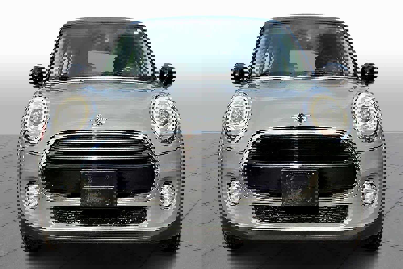 Used 2016 MINI Cooper 2-Door Hardtop image 3