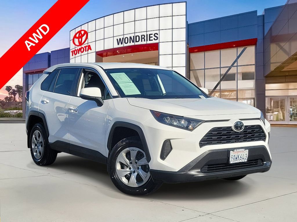 Used 2022 Toyota RAV4 LE w/ Carpet Mat Package (TMS)