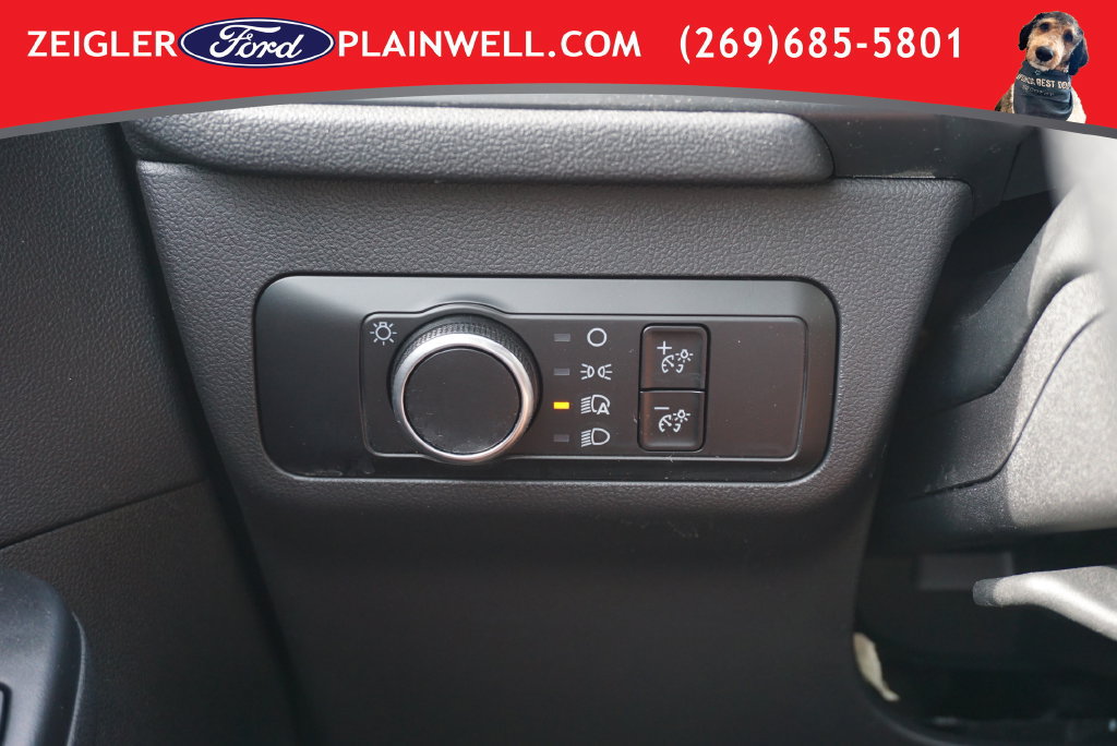 Used 2025 Ford Escape ST-Line w/ Tech Pack #1 AWD/4WD image 31