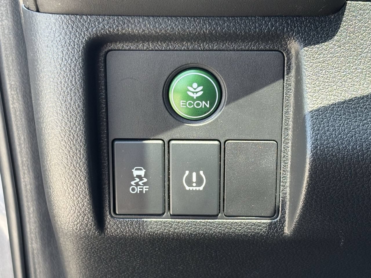 Certified 2017 Honda HR-V EX-L image 31