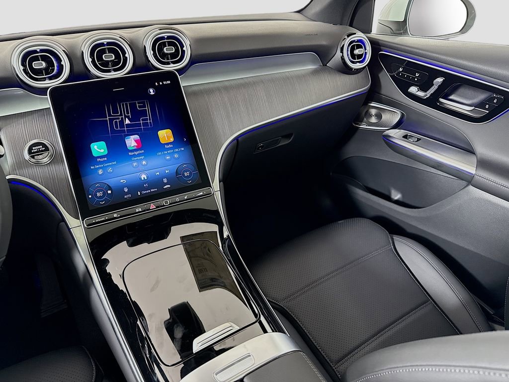 Used 2026 Mercedes-Benz GLC 300 4MATIC image 25