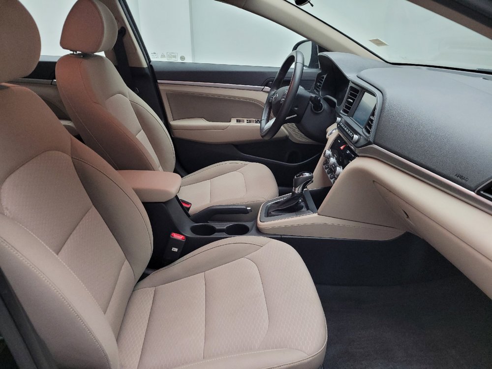 Used 2020 Hyundai Elantra Value Edition w/ Winter Weather Package FWD image 21