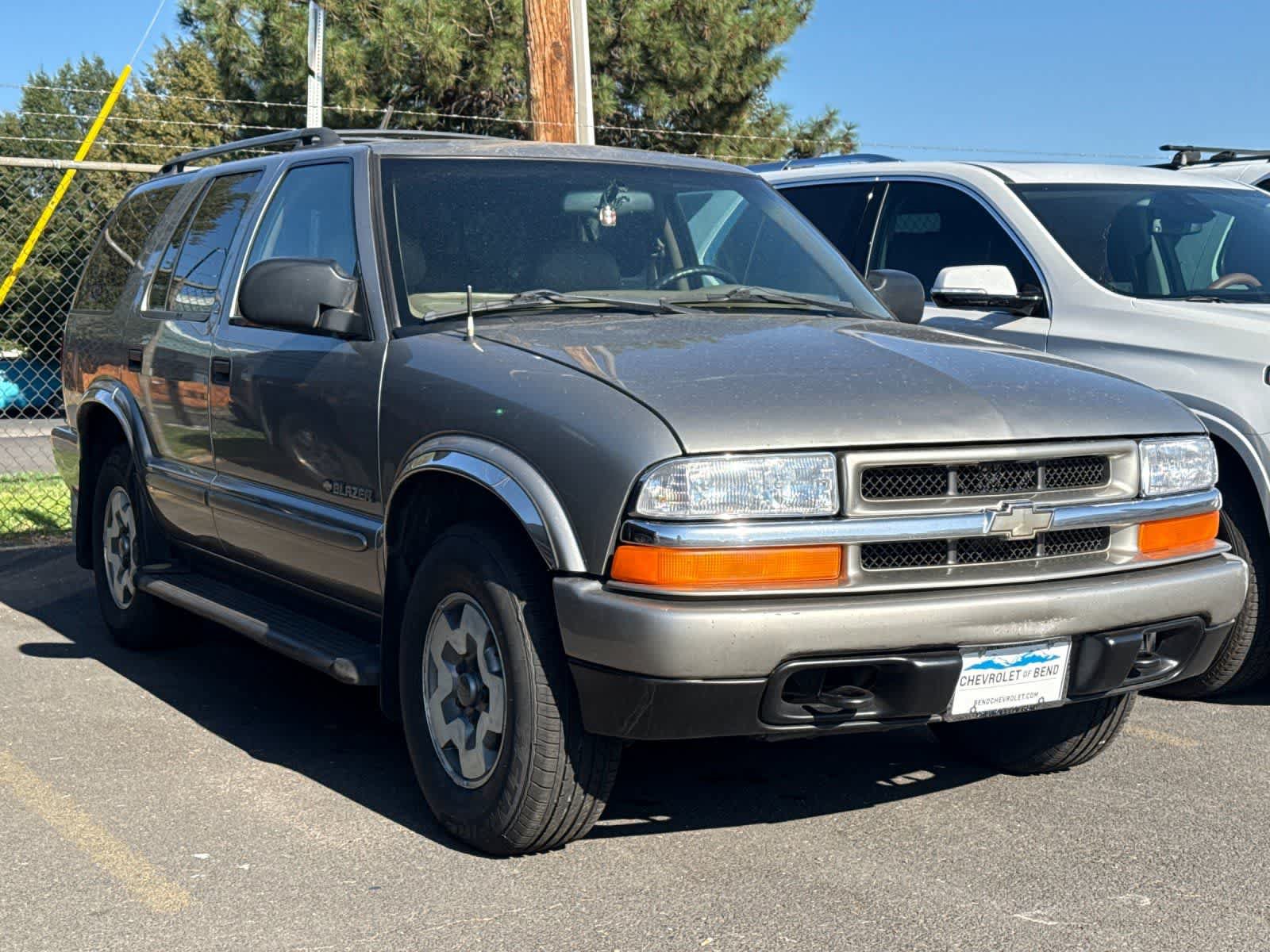 Used 2002 Chevrolet Blazer LS w/ Preferred Equipment Group AWD/4WD image 3