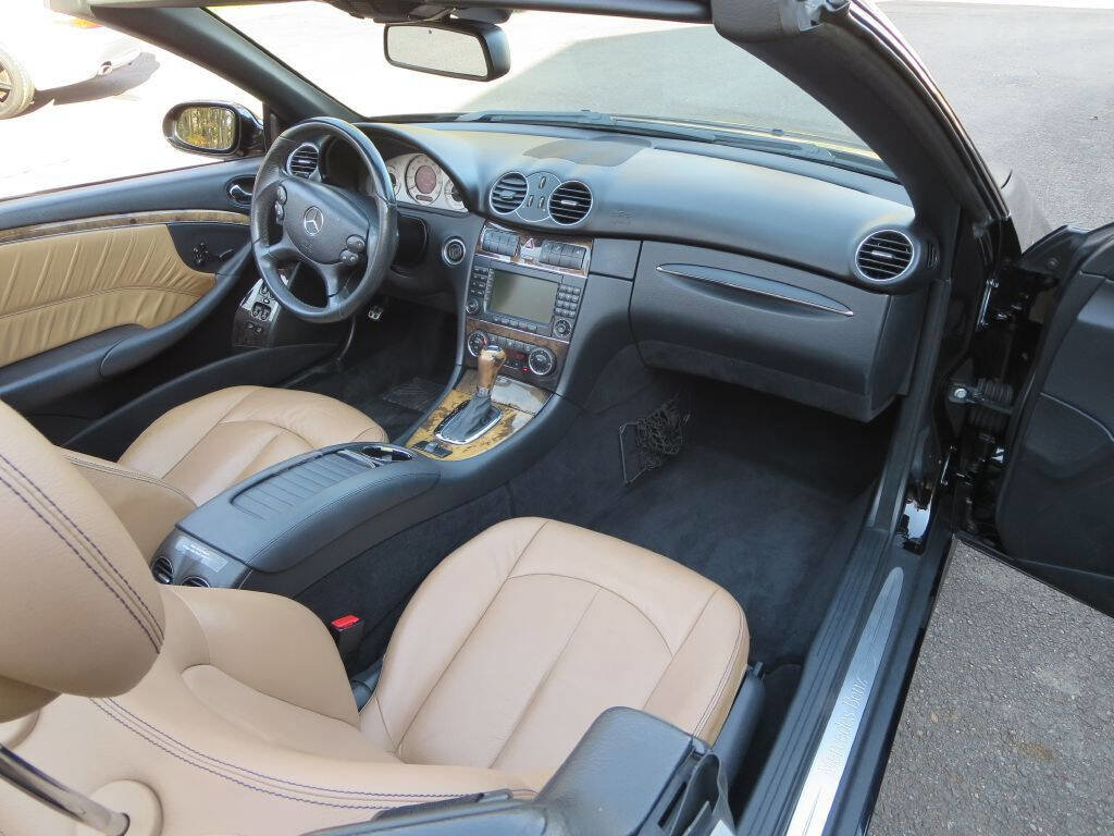 Used 2008 Mercedes-Benz CLK 550 CLK 550 2dr Convertible image 10