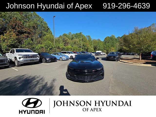 Used 2020 Chevrolet Camaro SS image 11