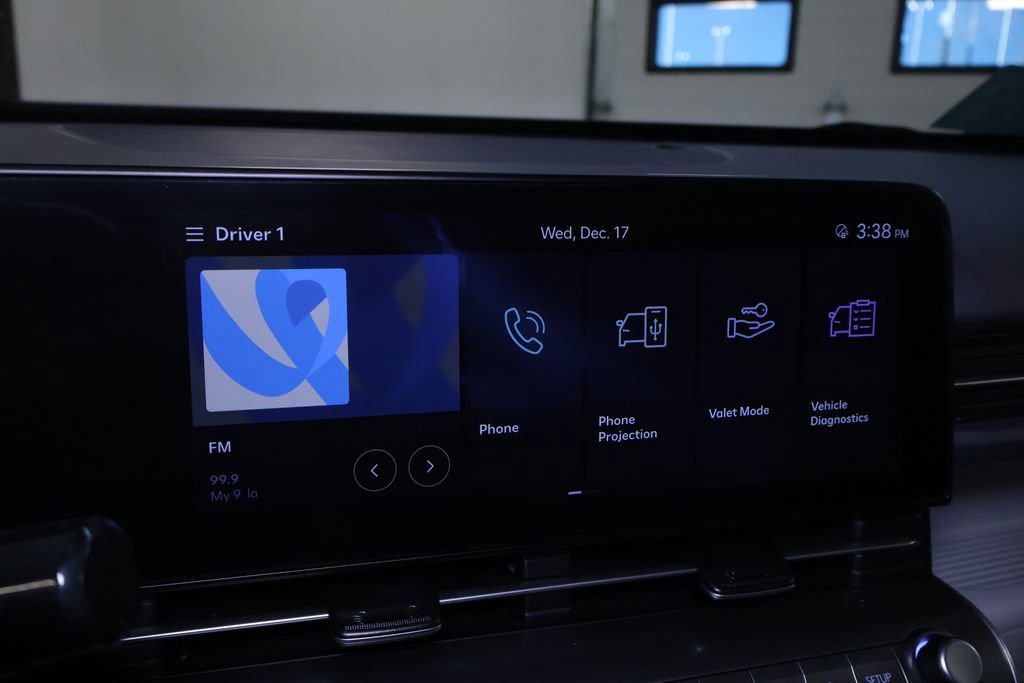 Used 2024 Hyundai Kona SEL image 23