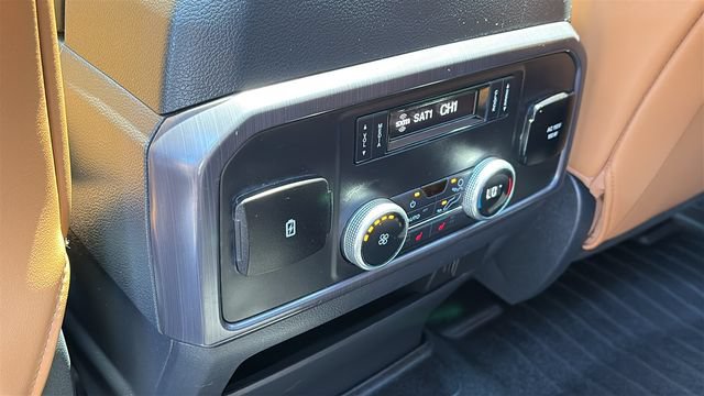 Used 2022 Ford Expedition Platinum AWD/4WD image 29