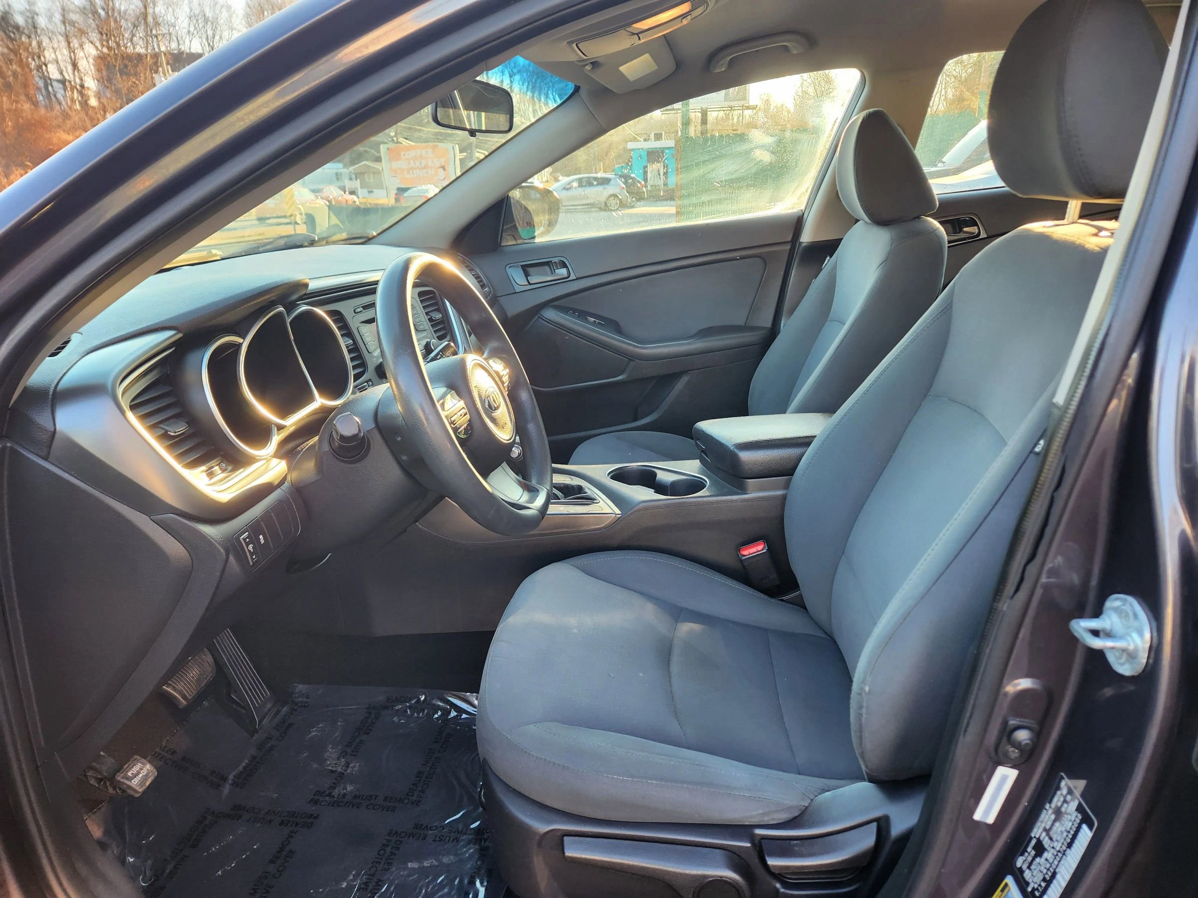 Used 2015 Kia Optima LX image 24