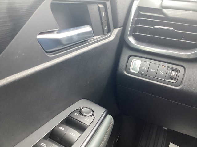 New 2026 GMC Acadia AT4 w/ Luxury Package image 26