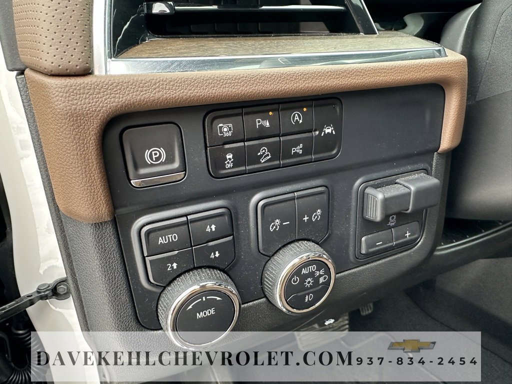 Used 2025 Chevrolet Tahoe High Country w/ Sun And Tow Package image 54