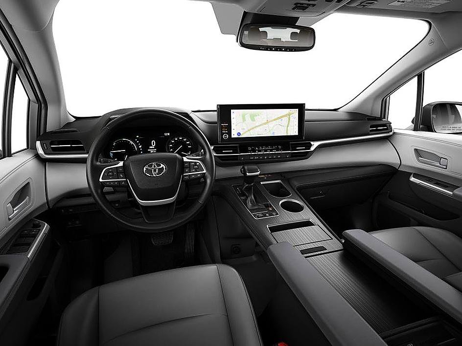 New 2026 Toyota Sienna XLE FWD image 23