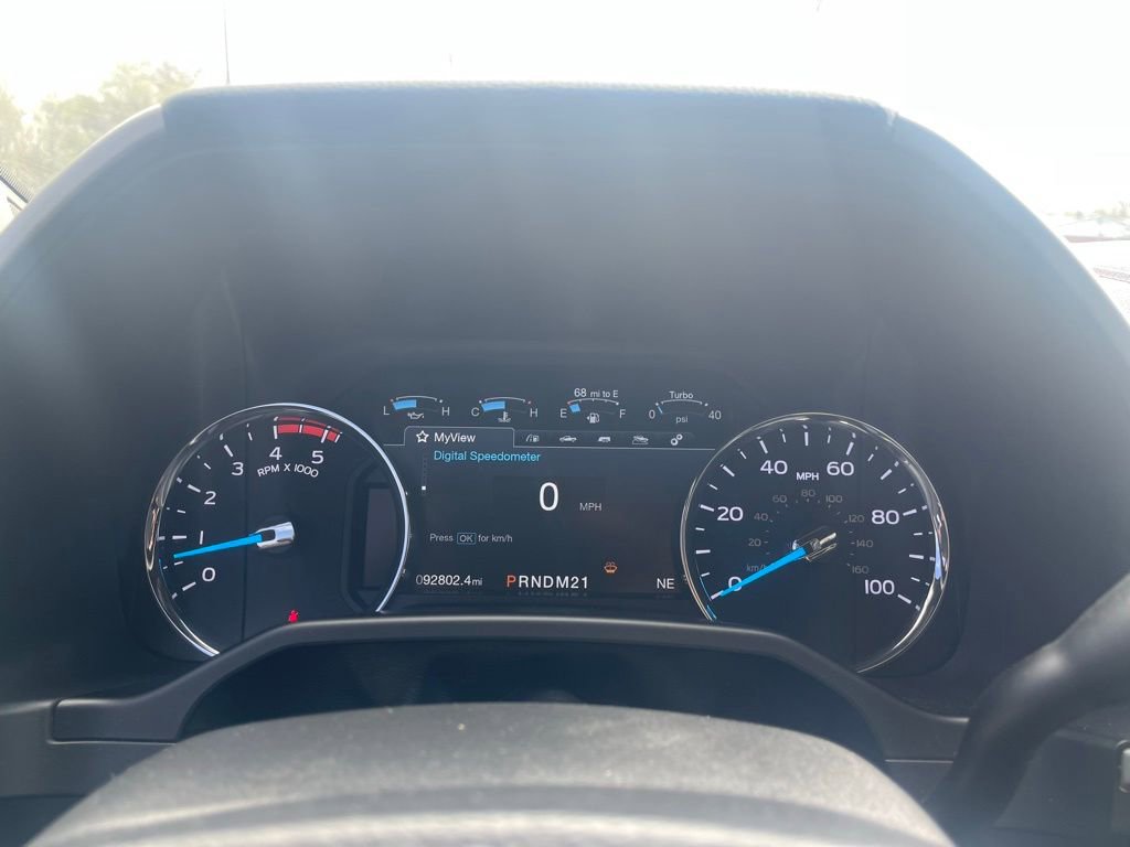 Used 2017 Ford F250 Lariat w/ Chrome Package image 31