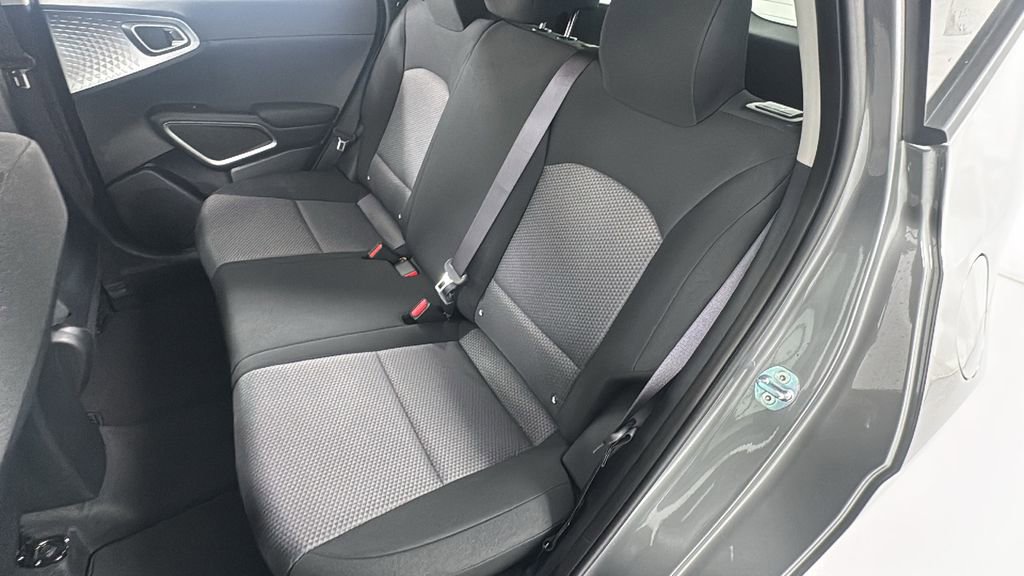 New 2025 Kia Soul LX image 12