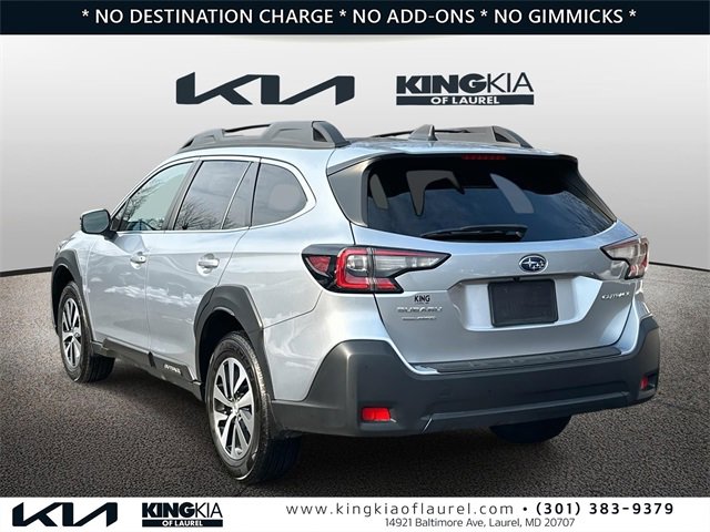 Used 2024 Subaru Outback Premium image 25