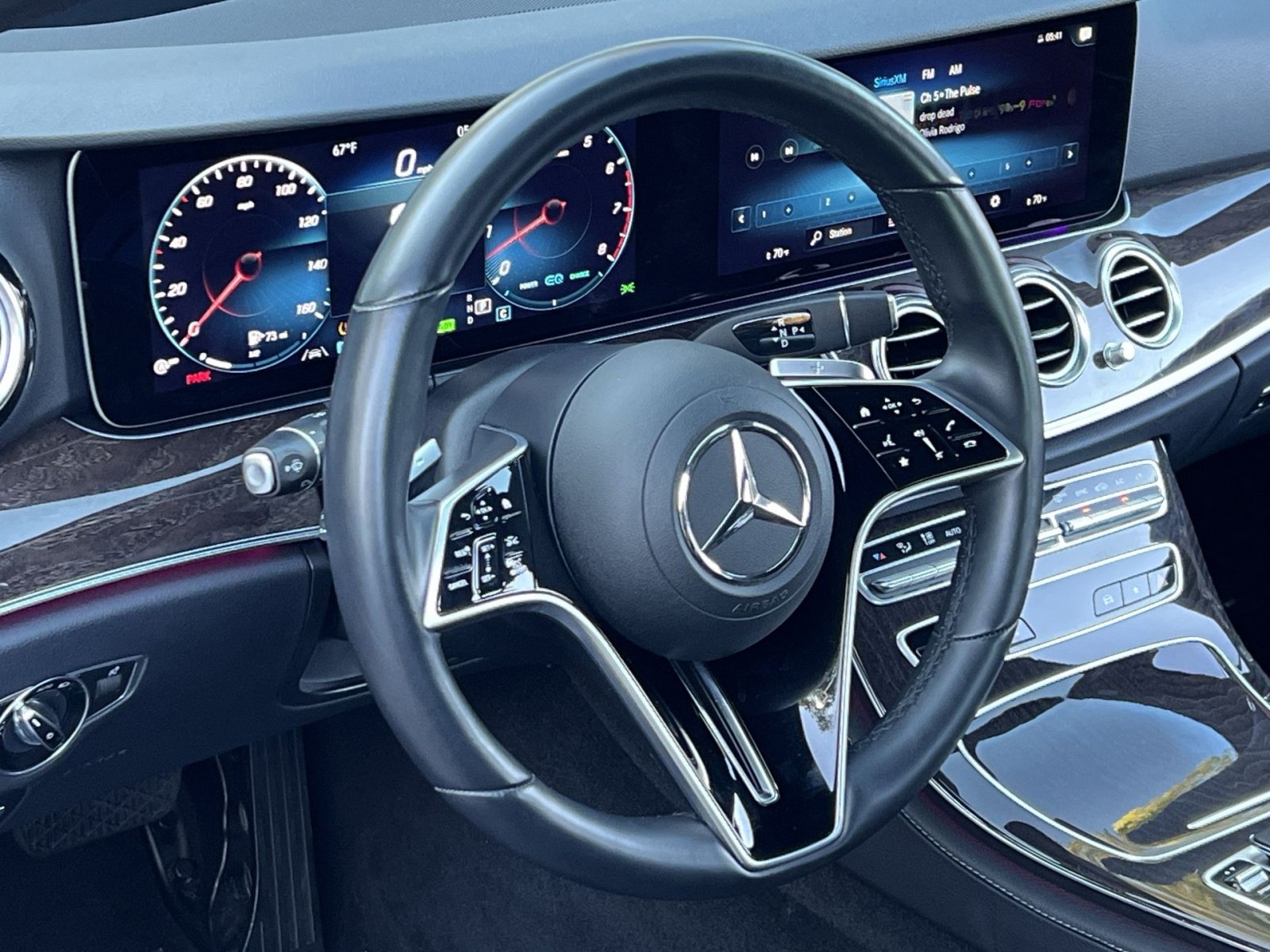 Used 2023 Mercedes-Benz E 450 4MATIC Sedan image 21