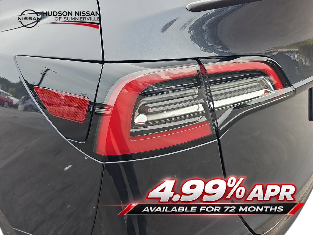Used 2024 Tesla Model Y Performance AWD/4WD image 35