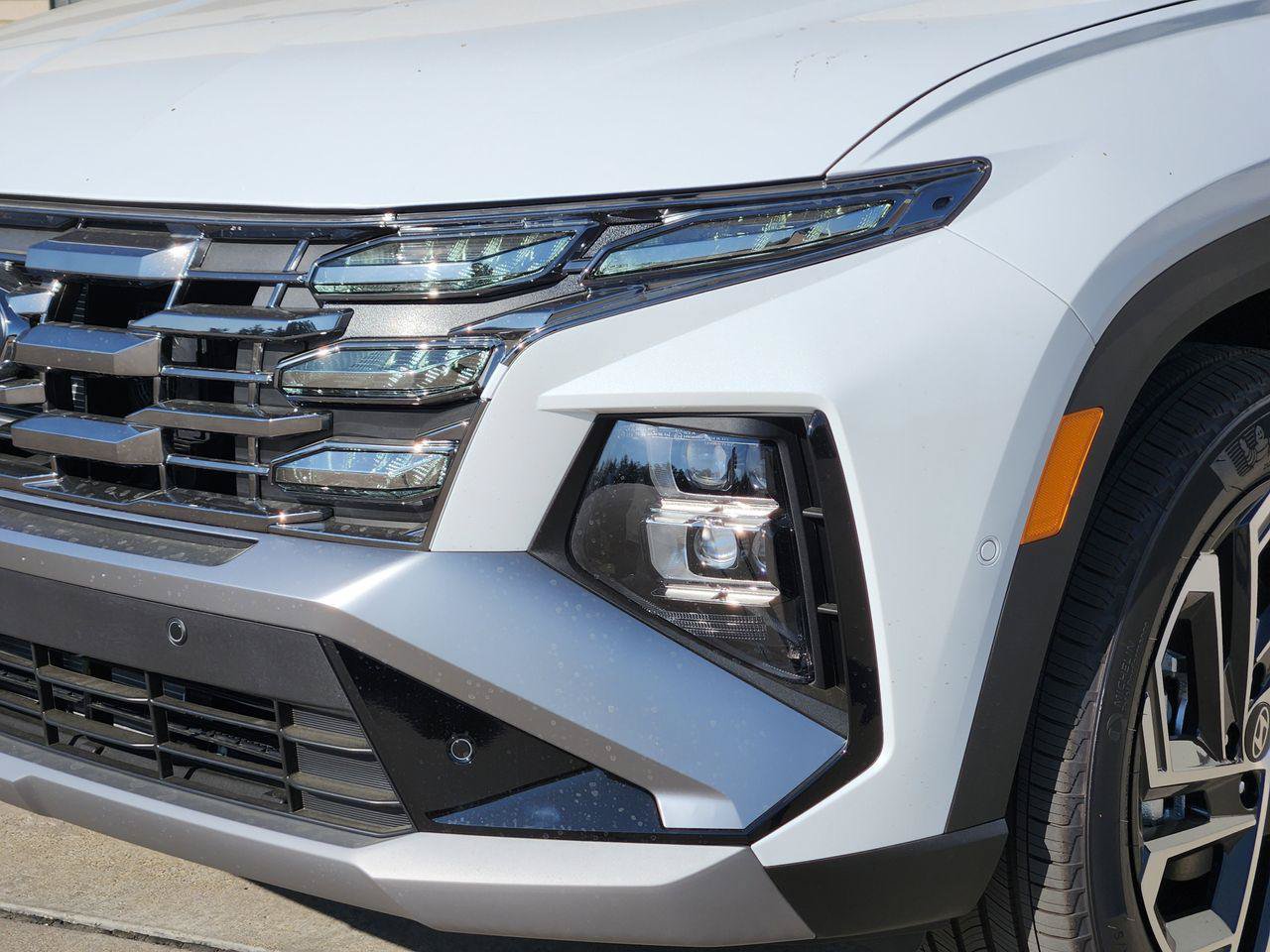 New 2026 Hyundai Tucson Limited AWD/4WD image 6
