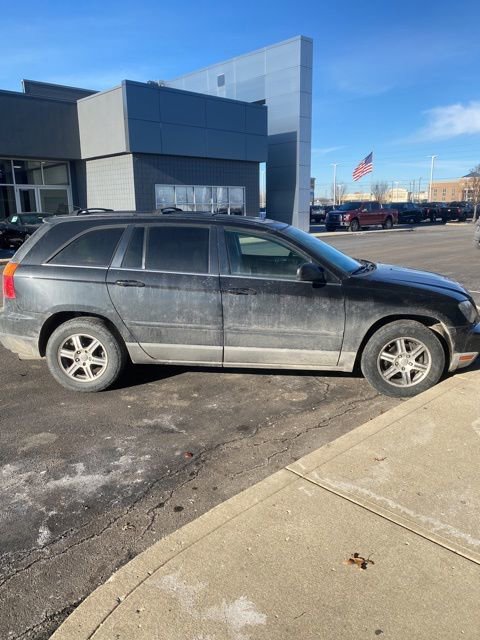 Used 2008 Chrysler Pacifica Touring image 2