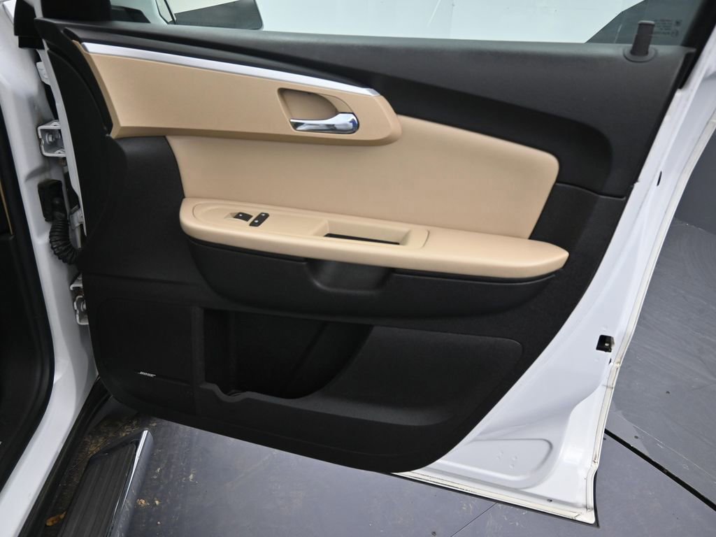 Used 2009 Chevrolet Traverse LTZ image 21