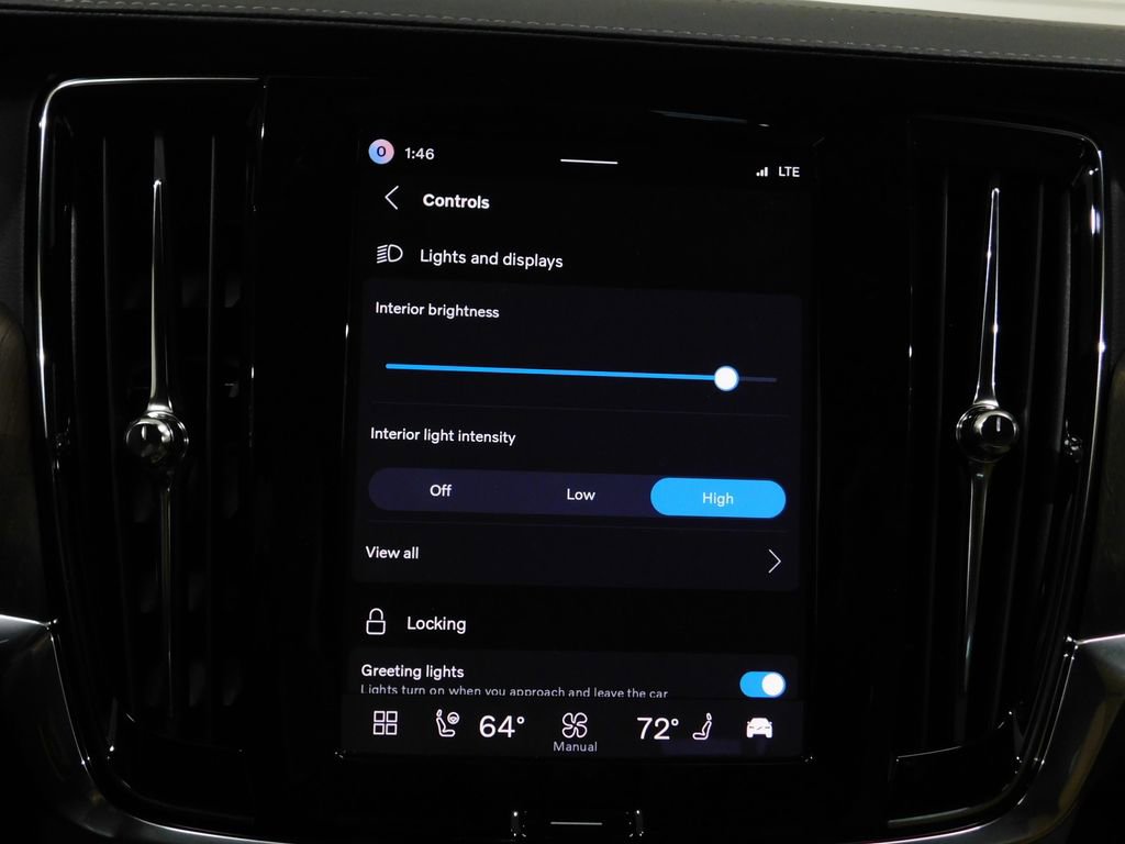 Used 2026 Volvo V90 B6 Cross Country Ultra image 60