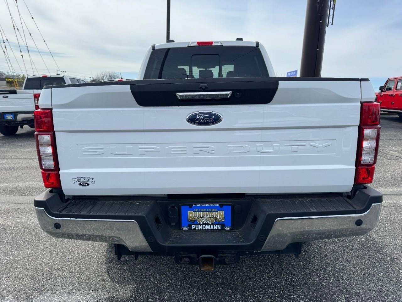 Used 2021 Ford F250 Lariat w/ Lariat Value Package AWD/4WD image 4
