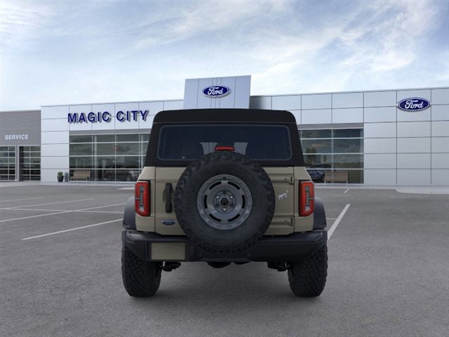 New 2025 Ford Bronco Badlands w/ Sasquatch Package AWD/4WD image 5