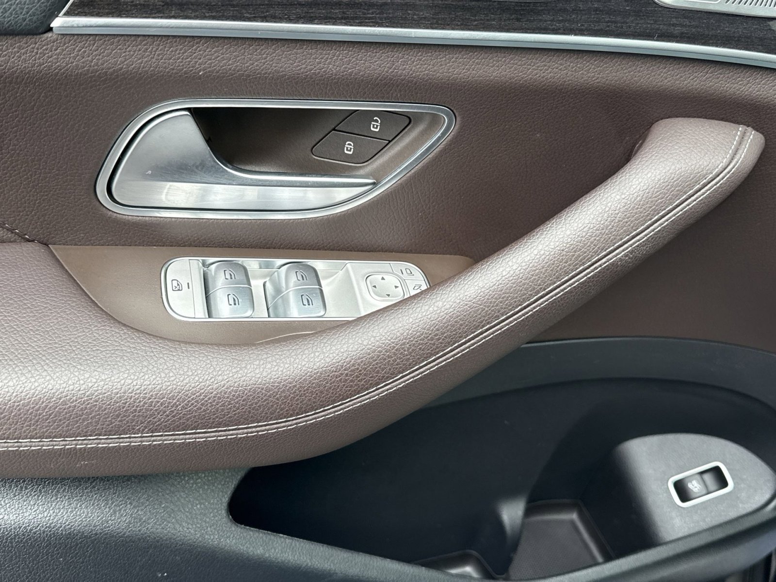 Used 2022 Mercedes-Benz GLE 450 4MATIC image 15