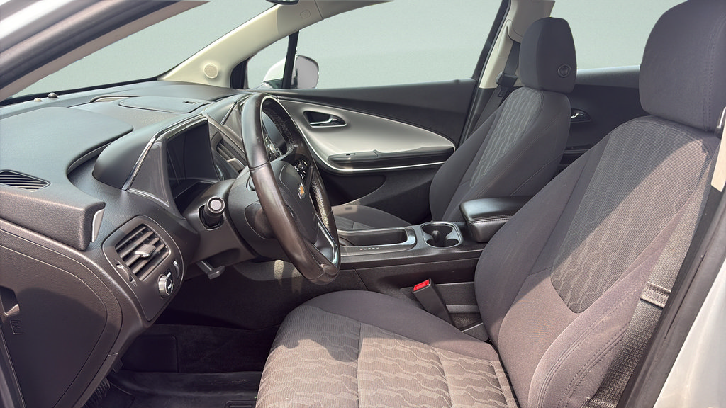 Used 2014 Chevrolet Volt w/ Enhanced Safety Package 1 FWD image 10