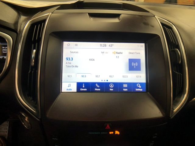 Certified 2020 Ford Edge Titanium w/ Class II Trailer Tow Package image 15