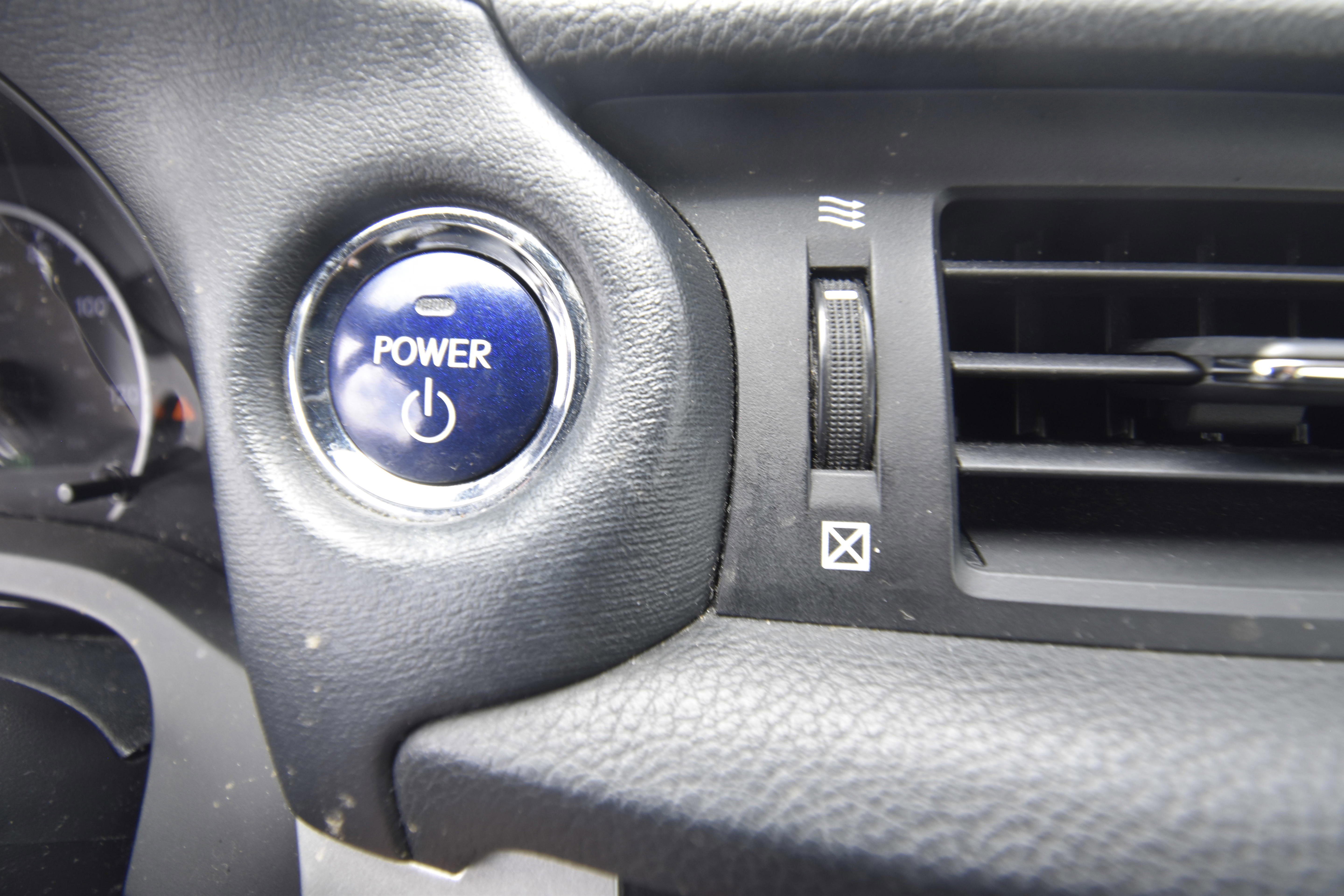 Used 2012 Lexus CT 200h image 12