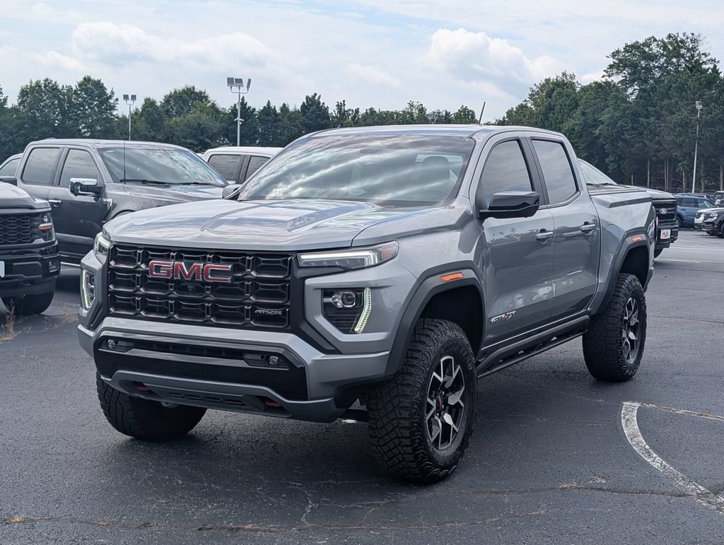 Used 2023 GMC Canyon AT4X AWD/4WD image 3