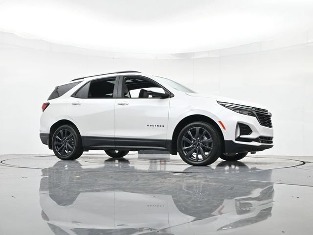 Used 2022 Chevrolet Equinox RS w/ RS Leather Package AWD/4WD image 38