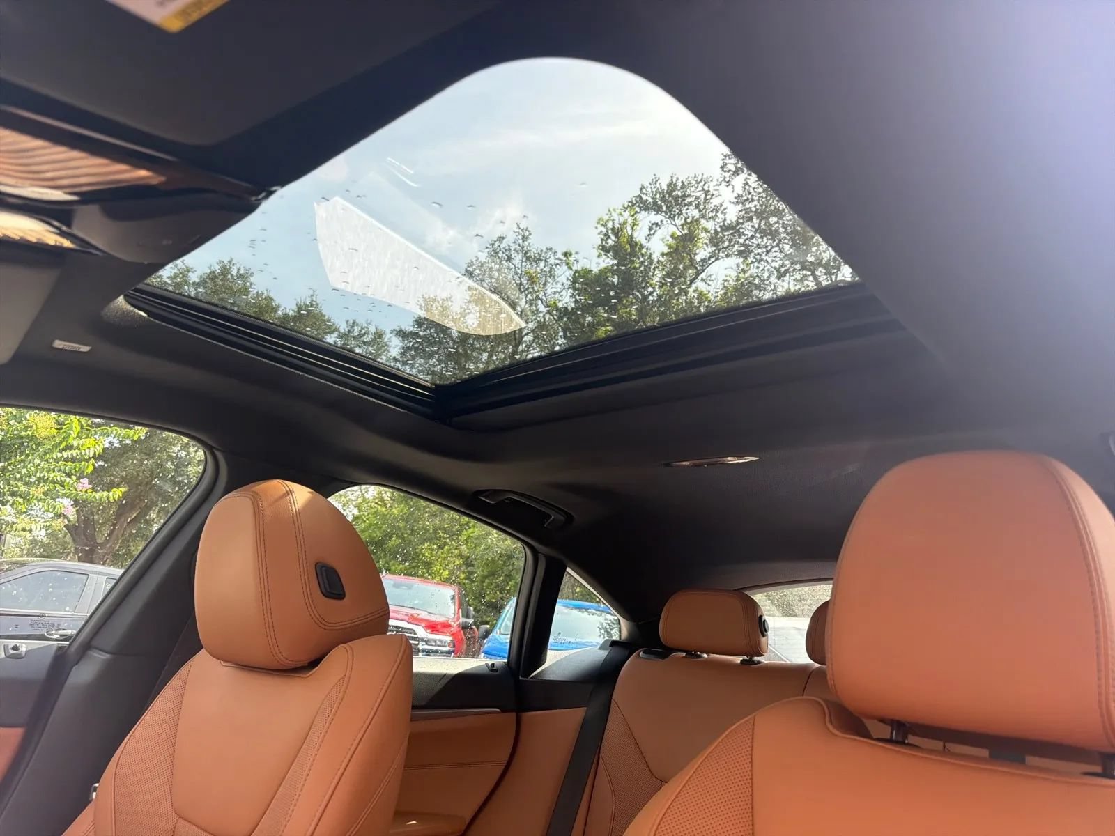 Used 2023 BMW i4 eDrive35 w/ Premium Package RWD image 2