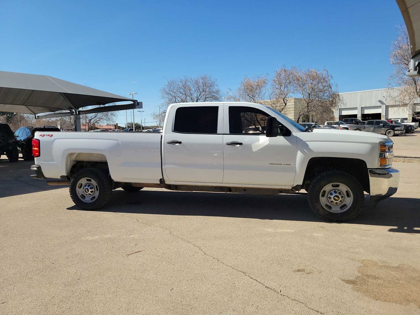 Used 2018 Chevrolet Silverado 2500 W/T image 9